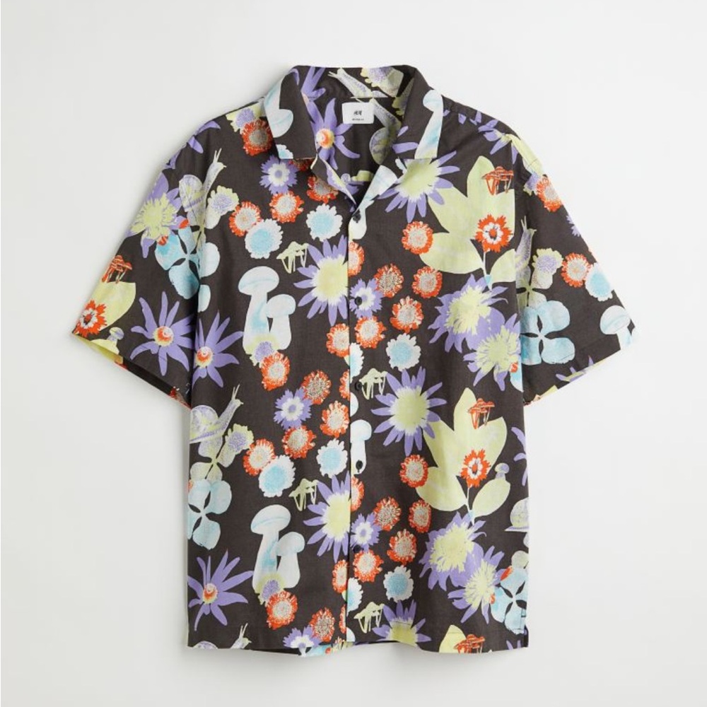 H&M Relaxed Fit Floral & Mushroom Patterned Button Down Resort Shirt